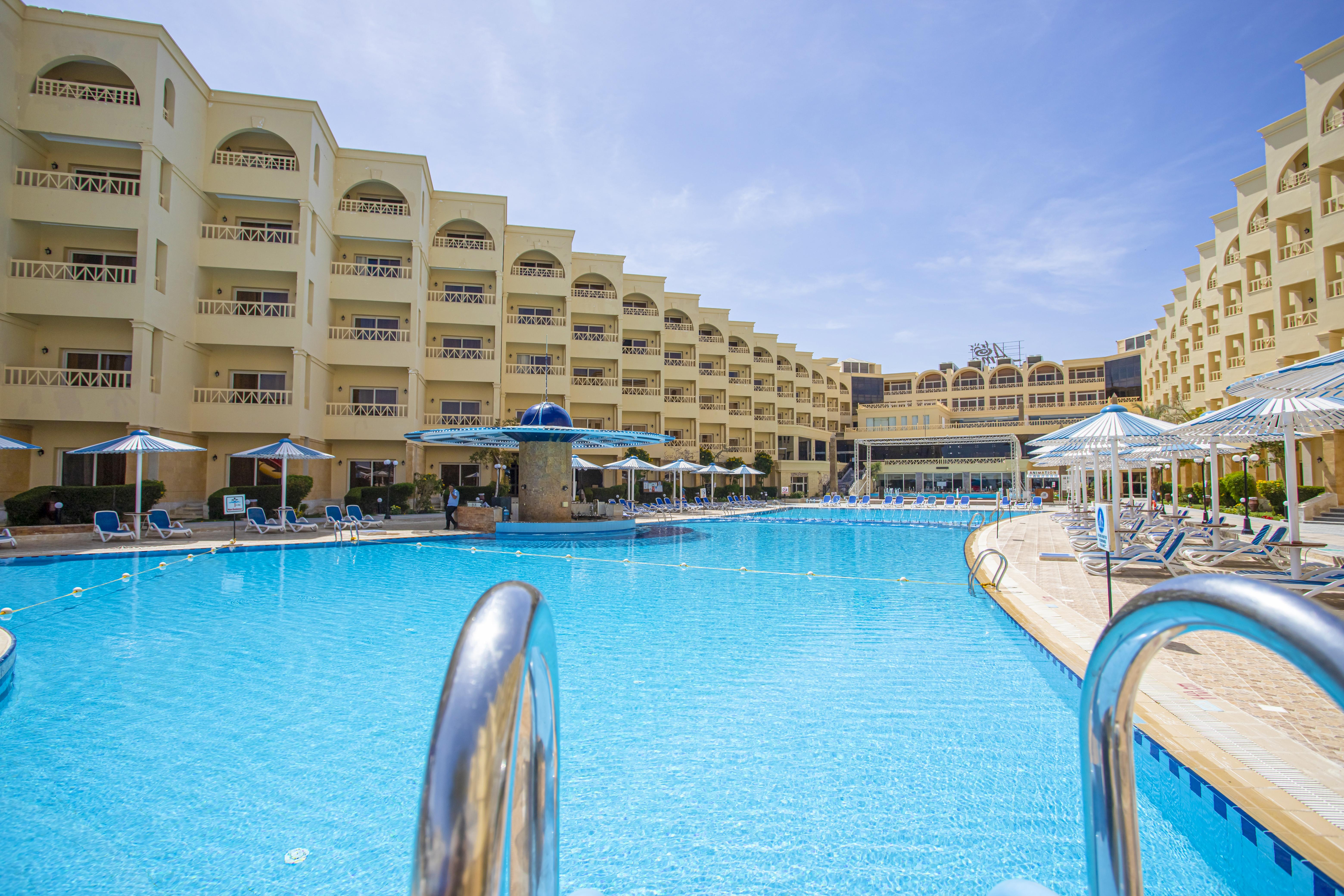 Amc Royal Hotel & Spa Hurghada Exterior foto